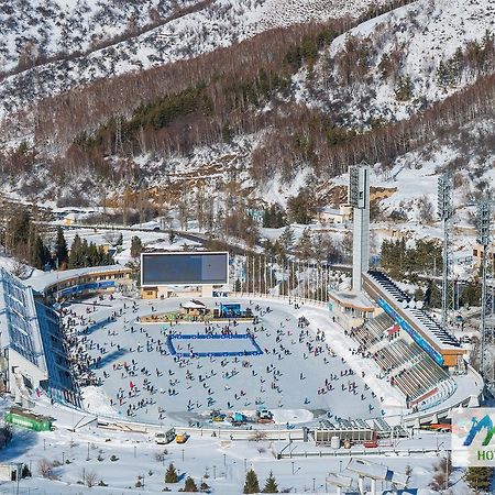 Medeu Hotel Almaty Besqaynar Exteriör bild